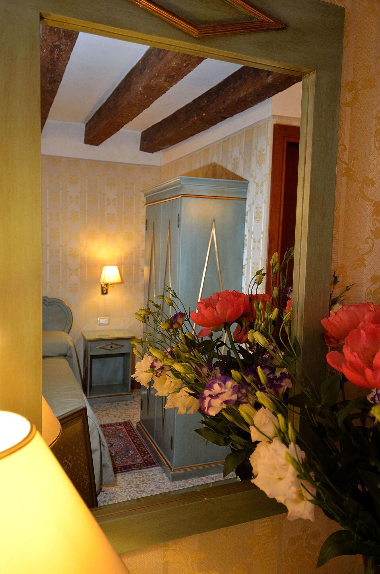 Locanda La Corte Венеция Экстерьер фото
